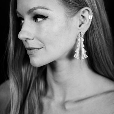 Bes Silver Carved Drop Earrings